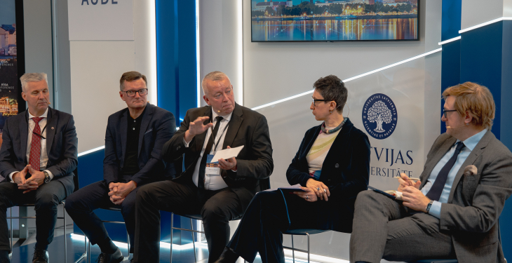 Starptautiskie eksperti un uzņēmēji Rīgā meklē risinājumus biznesa noturībai globālo pārmaiņu laikā